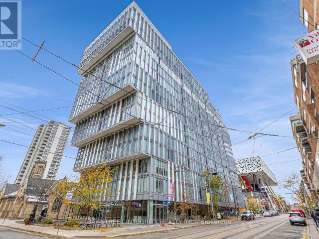 apartment at 1009 – 50 MCCAUL STREET