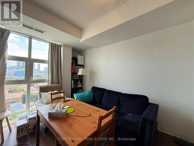 apartment at 1012 10 WILLISON SQUARE, Toronto, Ontario, M5T0A8