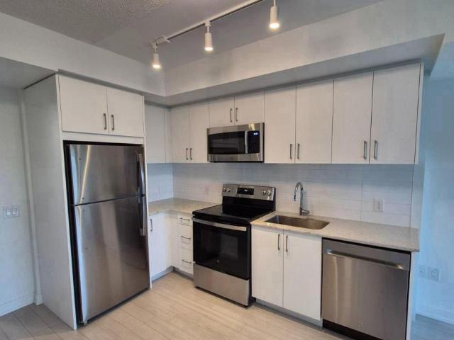 apartment at 1014 – 4010 EGLINTON AVENUE W
