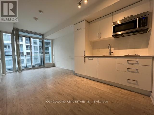 apartment at 1014W 27 BATHURST STREET, Toronto, Ontario, M5V0R1