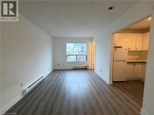 apartment at 102 GREENSIDES Avenue Unit# 14, Toronto, Ontario, M6C1B9