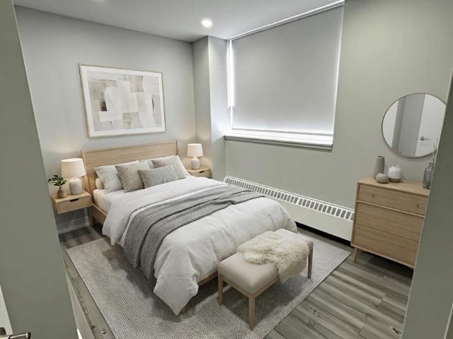 apartment at 103 15 WALMER ROAD, Toronto, Ontario, M5R2X1