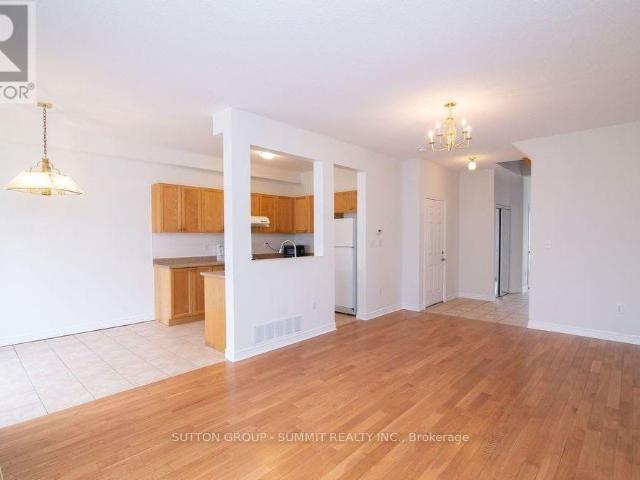 apartment at 10 2229 WALKER'S LINE, Burlington, Ontario, L7M4X4