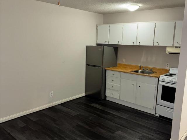 apartment at 10 45 KING AVENUE W, Clarington, Ontario, L1B1H2