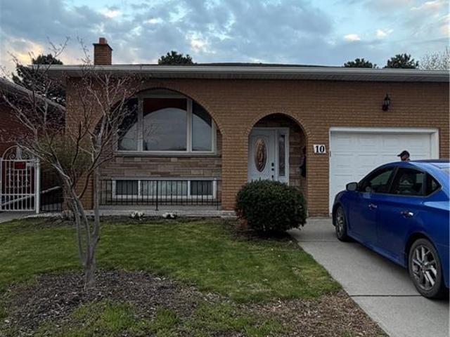 apartment at 10 FAIRINGTON Crescent Unit# UPPER, Hamilton, Ontario, L8E3N4