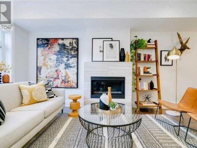 apartment at 10 KENT ROAD, Toronto, Ontario, M4L2X6