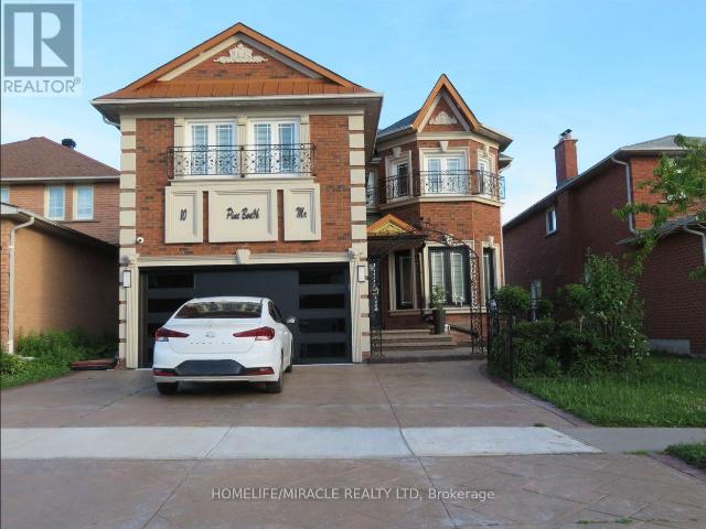 apartment at 10 PINE BOUGH MANOR, Richmond Hill, Ontario, L4S1A4