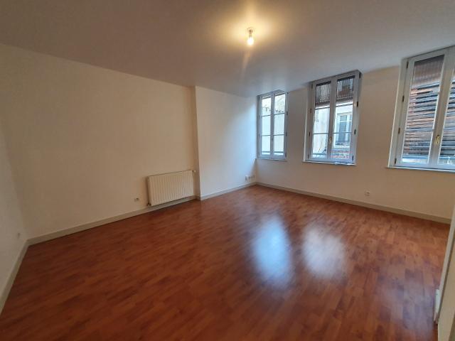 apartment at 10 Rue Juiverie 38200 Vienne