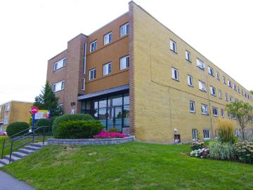 apartment at 1196 Shillington Avenue, Ottawa, ON, Canada