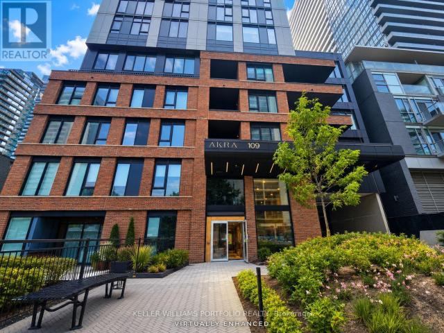apartment at 1106 – 109 ERSKINE AVENUE