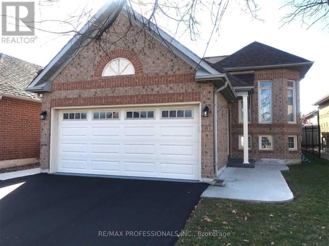 apartment at 110 SPRINGVIEW DRIVE, Brampton, Ontario, L6X4L1