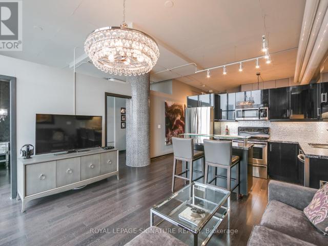 apartment at 1113 2 FIELDWAY ROAD, Toronto, Ontario, M8Z3L1