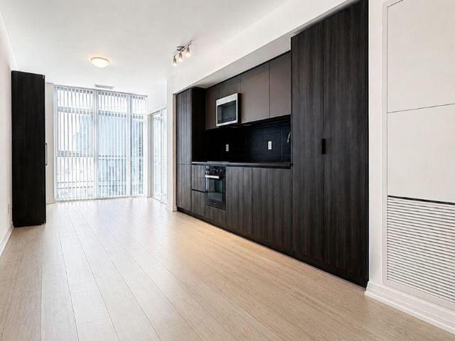 apartment at 1110 400 KING STREET W, Toronto, Ontario, M5V0X8