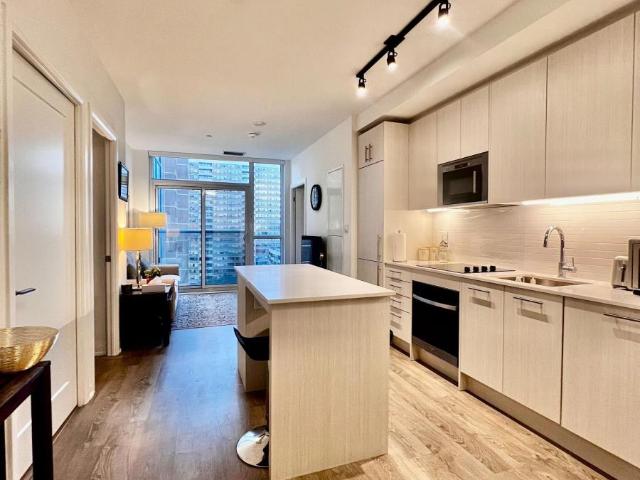 apartment at 1111 286 MAIN STREET, Toronto, Ontario, M4C0B3