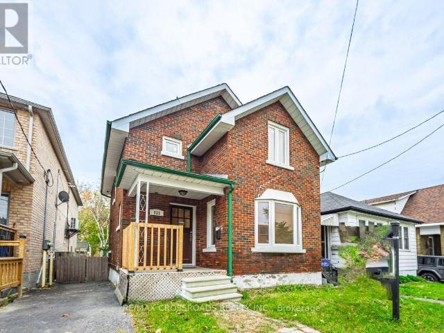 apartment at 111 ELGIN STREET W