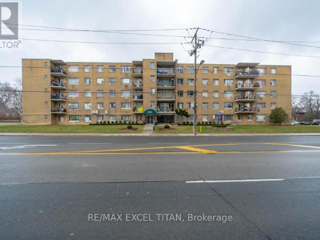 apartment at 111 2895 BATHURST STREET, Toronto, Ontario, M6H3A8