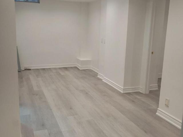 apartment at 112 HOLM CRESCENT, Markham, Ontario, L3T5J3