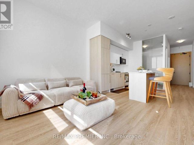 apartment at 113 2075 KING ROAD, King, Ontario, L7B0R6