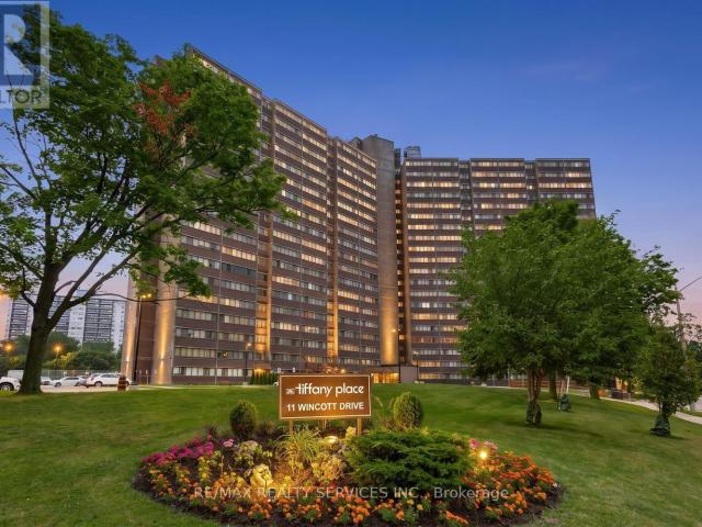 apartment at 11 11 WINCOTT DRIVE, Toronto, Ontario, M9R2R9