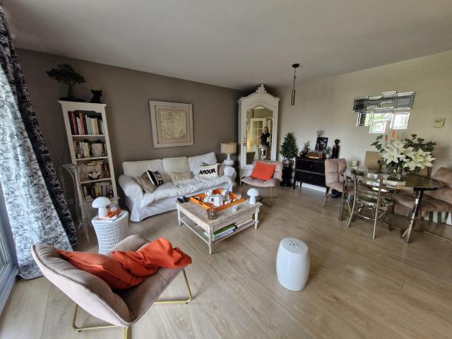 apartment at 11 Chemin Jean Marie Vianney 69130 Écully