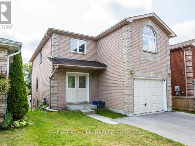 apartment at 11 BUTTERNUT DRIVE, Barrie, Ontario, L4N0E1