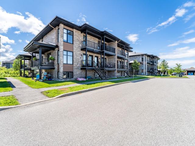 apartment at 11 de Francfort Street Plateau Gatineau J9J 2B1