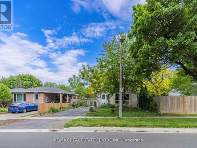 apartment at 126 CULHAM STREET, Oakville, Ontario, L6H1G5
