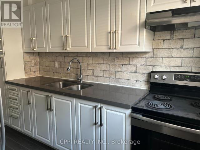 apartment at 127 69 GODSTONE ROAD, Toronto, Ontario, M2J3C8