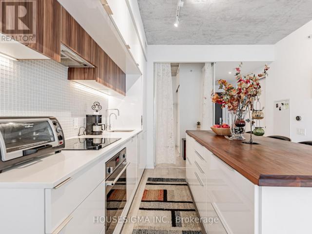 apartment at 1201 185 ROEHAMPTON AVENUE, Toronto, Ontario, M4P1R4