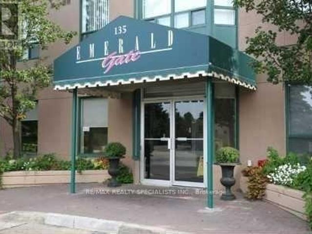 apartment at 1204 PARTIALLY FURNISHED 135 HILLCREST AVENUE, Mississauga, Ontario, L5B4B1