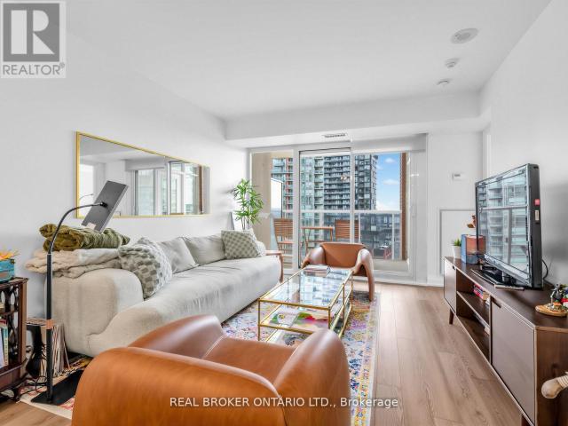apartment at 1209 125 WESTERN BATTERY ROAD, Toronto, Ontario, M6K3R8