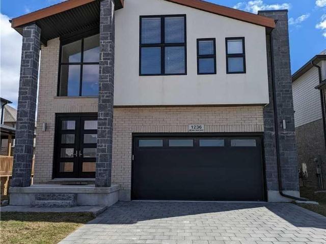 apartment at 1236 MEDWAY PARK DRIVE, London North, Ontario, N6G0V6