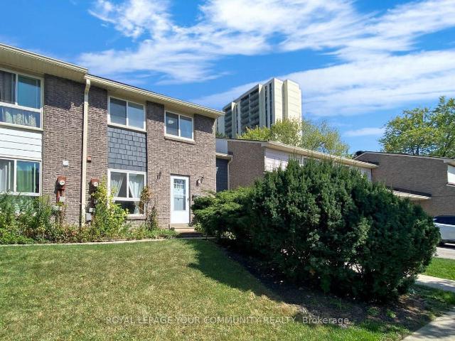 apartment at 123 ROCK FERN WAY, Toronto, Ontario, M2J4N3