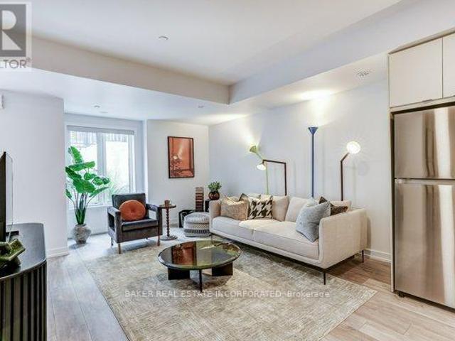 apartment at 123 39 FARMSTEAD ROAD, Toronto, Ontario, M2L2X2