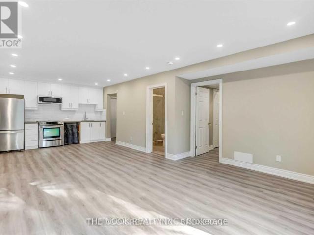 apartment at 138 HUNTINGTON CRESCENT, Clarington, Ontario, L1E3C5