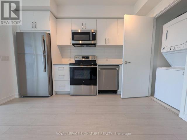 apartment at 1320 4010 EGLINTON AVENUE, Toronto, Ontario, M9A4M2