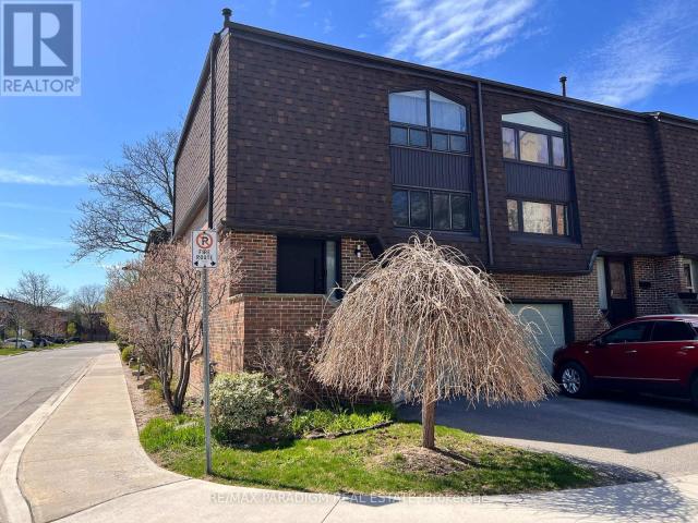 apartment at 132 MAPLE BRANCH PATH, Toronto, Ontario, M9P3S4