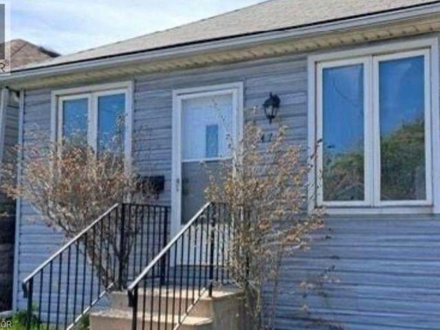 apartment at 147 HARMONY Avenue, Hamilton, Ontario, L8H4Y4