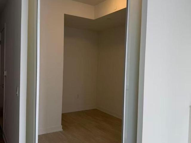 apartment at 1410 – 1 QUARRINGTON LANE