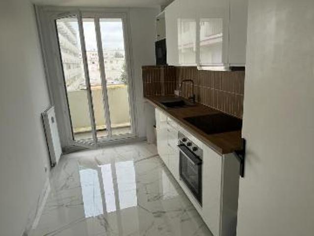 Apartment at 14 Caen, CAEN, 14000, France