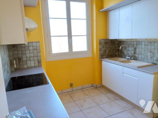Apartment at 14 Falaise, FALAISE, 14700, France