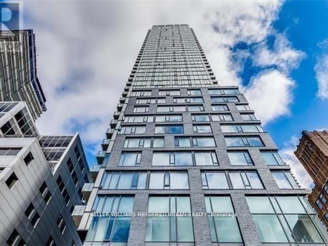 apartment at 1502 101 PETER STREET, Toronto, Ontario, M5V2G9