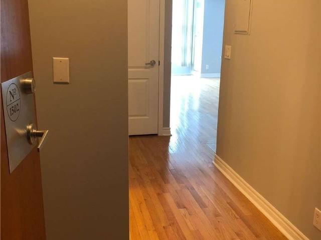 apartment at 1502 33 ELM DRIVE, Mississauga, Ontario, L5B4L2