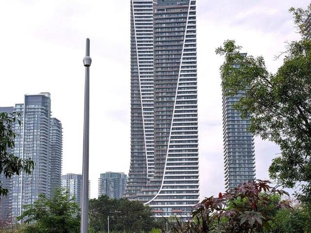 apartment at 1512 30 SHORE BREEZE DRIVE, Toronto, Ontario, M8V0J1