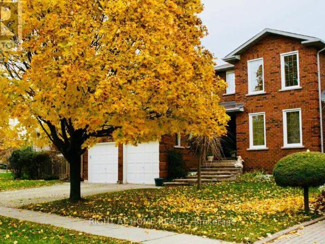 apartment at 1515 STATIONMASTER LANE, Oakville, Ontario, L6M3A8