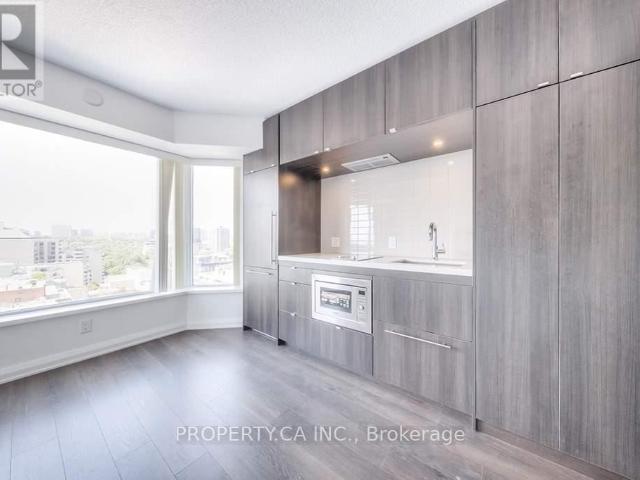 apartment at 1520 155 YORKVILLE AVENUE, Toronto, Ontario, M5R1C4