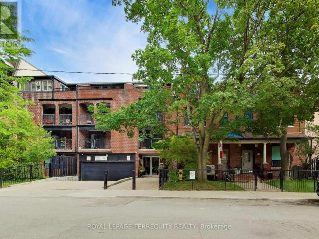 apartment at 15 17 PEMBROKE STREET, Toronto, Ontario, M5A2N6
