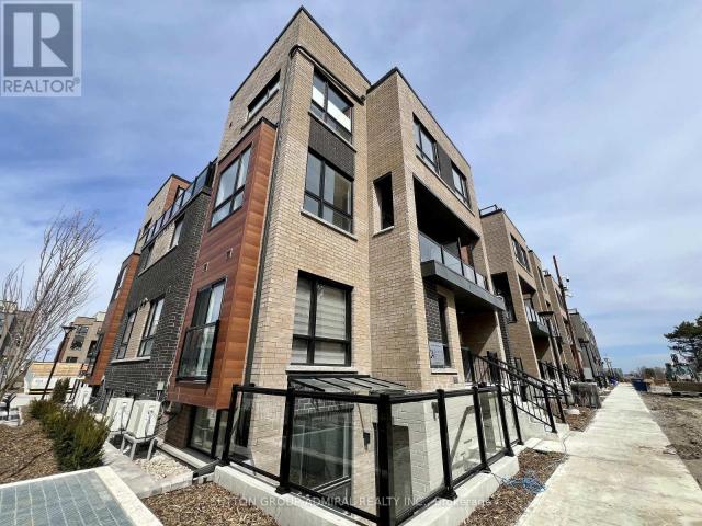 apartment at 15 24 LYTHAM GREEN CIRCLE, Newmarket, Ontario, L3Y0H4