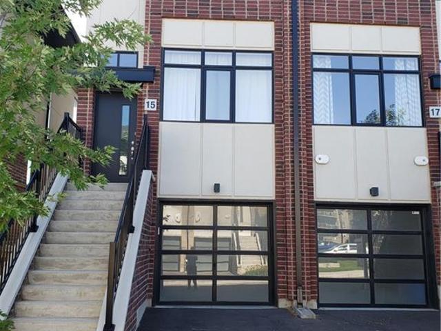 apartment at 15 MULHOLLARD Lane, Ancaster, Ontario, L9G3K9