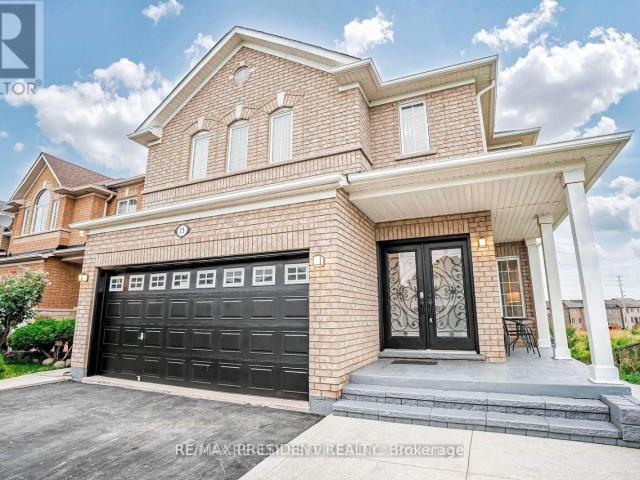 apartment at 15 ROUNDSTONE DRIVE